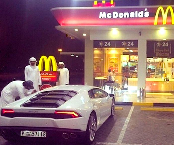 La buena vida de los niños ricos de Dubai
