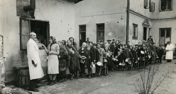 El tifus de Varsovia. Cuando la responsabilidad individual derrotó a la epidemia