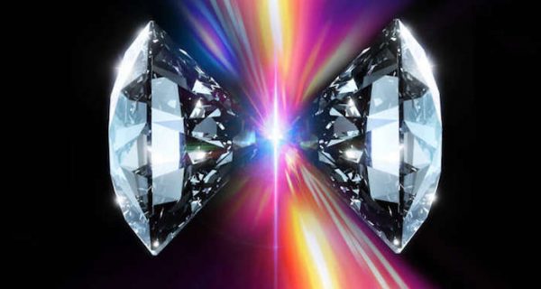 Convertir un diamante en metal. Un estudio confirma que es posible