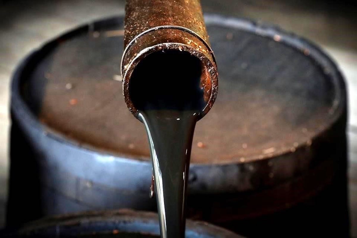 Precios del petróleo en subida hasta abril