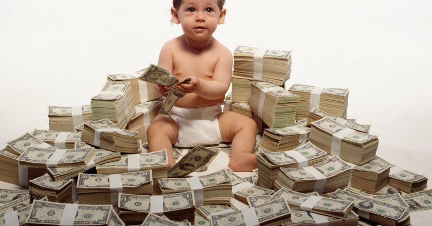 Hay quienes nacen ricos y famosos, como los 8 niños más ricos del mundo