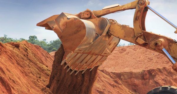 Bauxita: las 5 multinacionales que tienen el mercado en sus manos