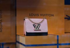 Todas locas por Louis Vuitton. Aquí están las 6 bolsas LV más caras