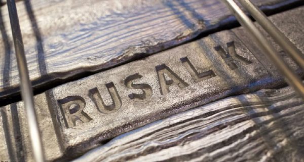 Las acciones de RUSAL colapsan. Miedo de los consumidores de aluminio