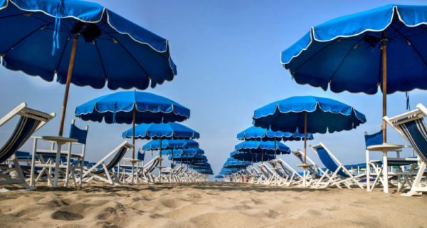 10 playas más caras de Italia. Cuando la sombrilla se convierte en lujo...
