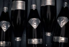 1,8 millones de dólares por el champán más caro del mundo