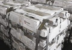 El mercado tiembla por las entregas de aluminio ruso en bolsa