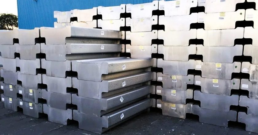 Aluminio primario en t-bars