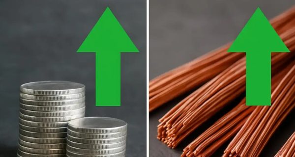 Monedas de plata y cables de cobre